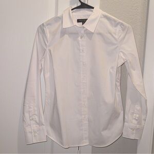 NWOT Tailored Fit White Button Down Shirt